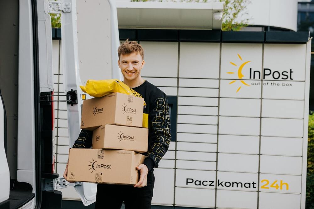 Jak oferta abonamentowa dla firm ułatwia zarządzanie budżetem i wysyłki w e-commerce?