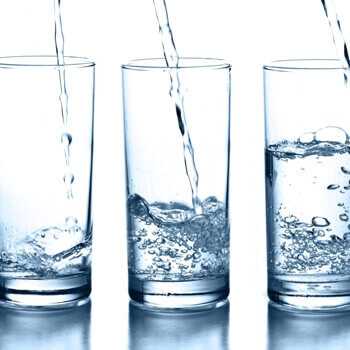 6 sygnałów świadczących o tym, że powinieneś wynająć dystrybutor wody do swojej firmy